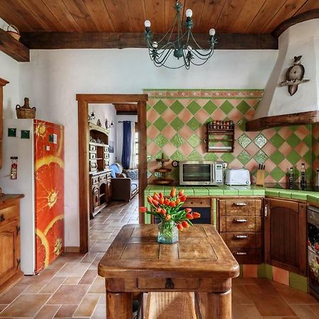 Encantadora Casa Con Piscina Privada Y Chimenea 파둘 외부 사진