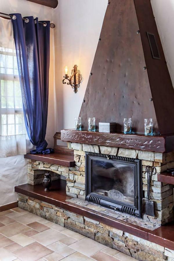 Encantadora Casa Con Piscina Privada Y Chimenea 파둘 외부 사진