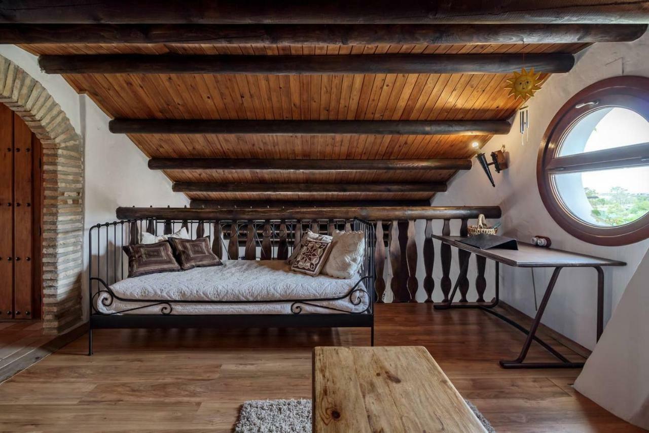 Encantadora Casa Con Piscina Privada Y Chimenea 파둘 외부 사진